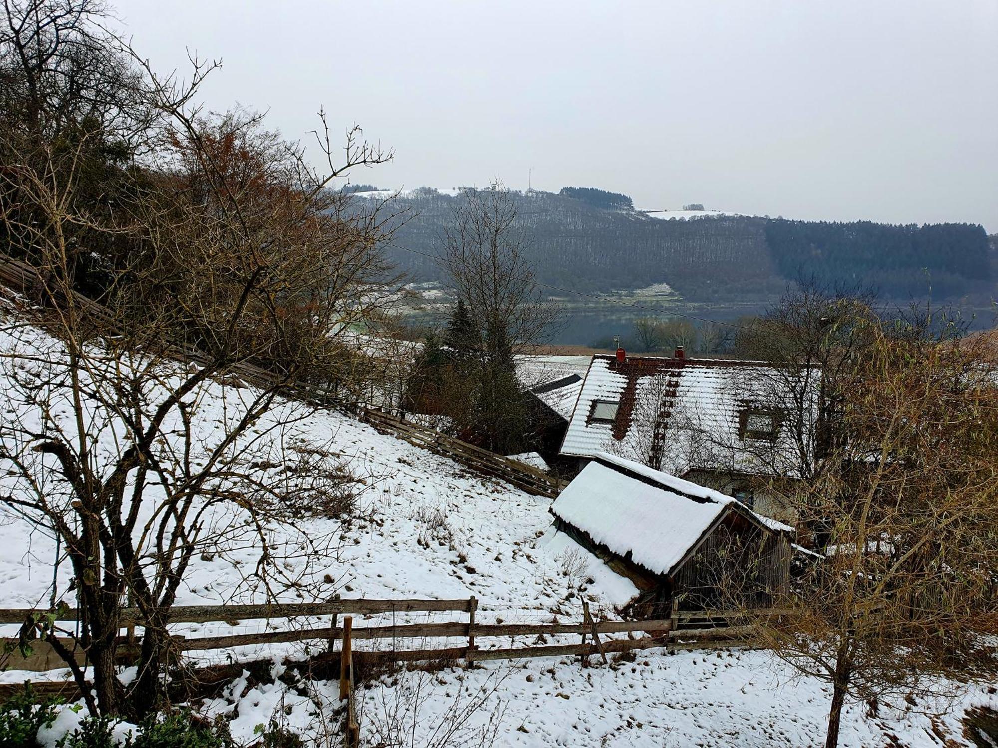 River Mosel Holiday Homes, Meerfeld Studio With A Lake View Exteriér fotografie