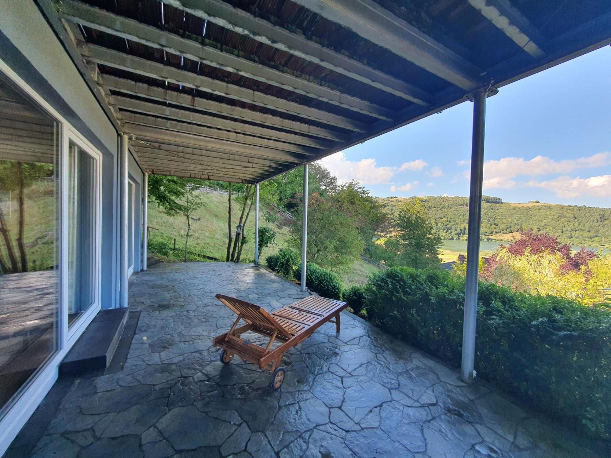 River Mosel Holiday Homes, Meerfeld Studio With A Lake View Exteriér fotografie