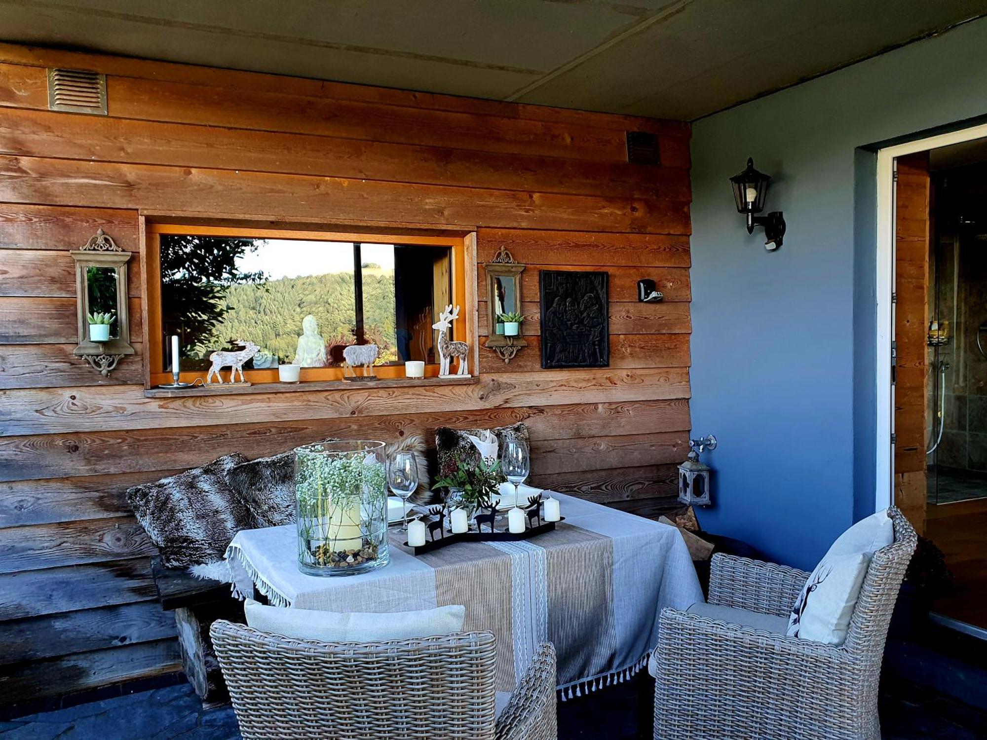 River Mosel Holiday Homes, Meerfeld Studio With A Lake View Exteriér fotografie